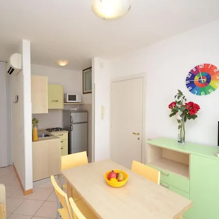 One-bedroom With Sea View Lägenhet