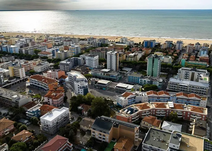 One-bedroom With Sea View Apartment *